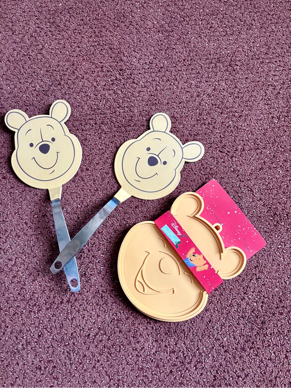 Disney Winnie the Pooh spatulas and trivets